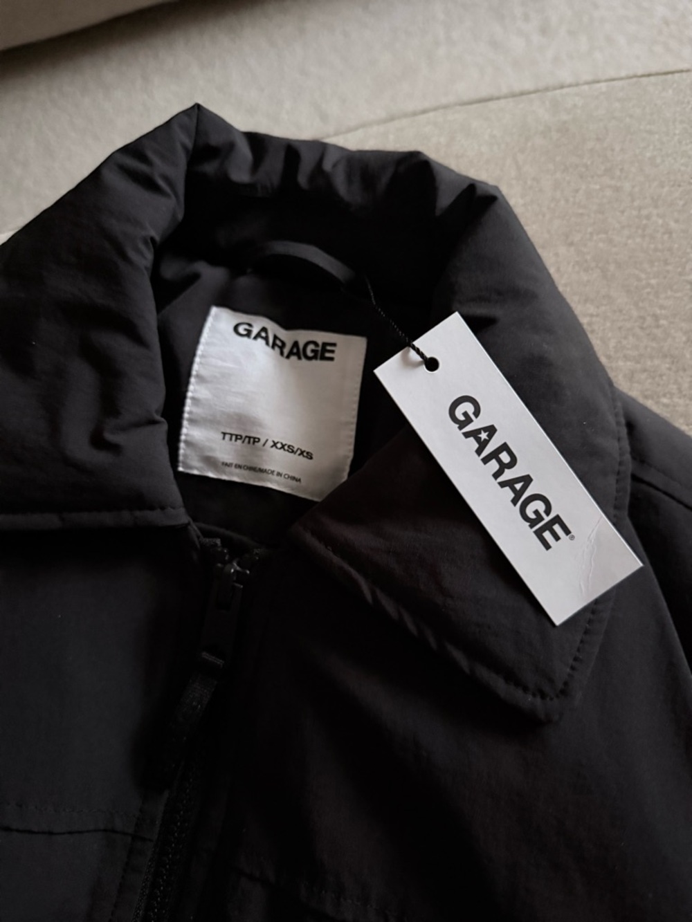 Garage Cropped Puffer Coat - New - Picture 4 of 7